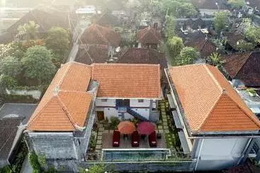 Hotell Hartaning House By Pramana Villas