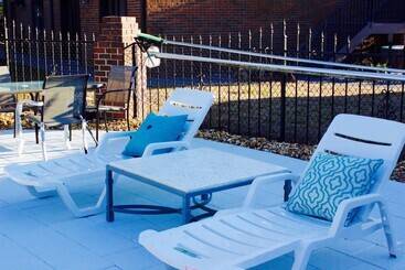 酒店 At Home Inn   Pensacola