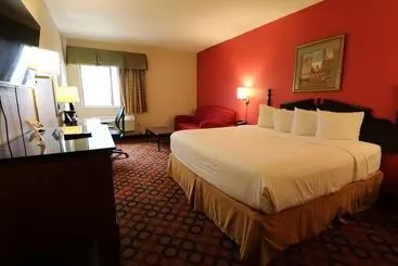 בית מלון כפרי Ramada By Wyndham Bolingbrook