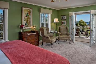 مبيت وإفطار Ravenscroft Inn