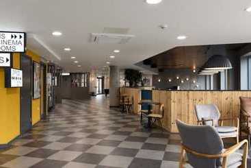 ペンション Dobbie S Point Campus Accommodation