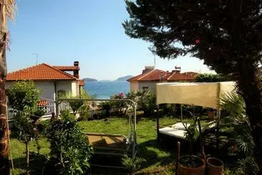 Appartamenti turistici Seascape Villa