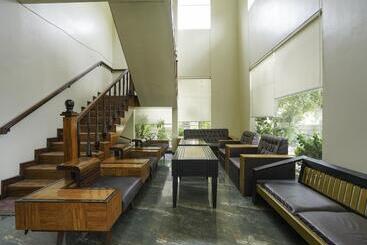 בית מלון כפרי Oyo 2680 Zeidan House