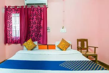 Hôtel Spot On 67211  Gokul