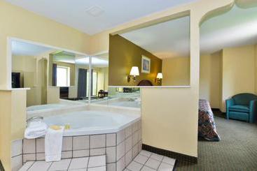 Otel Independence Days Inn