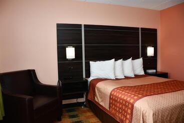 فندق Regency Inn & Suites Faribault