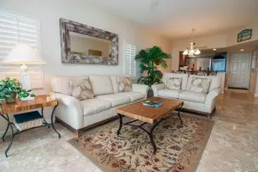 דירות לתיירים Shell Island Beach Club #7b