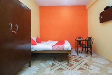 Hotel Oyo 65580 Himani Chamunda View