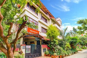 Hotel Fabexpress Aranha