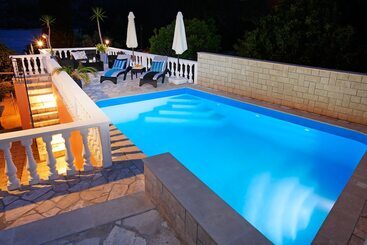 Apartaments turístics House Ivan