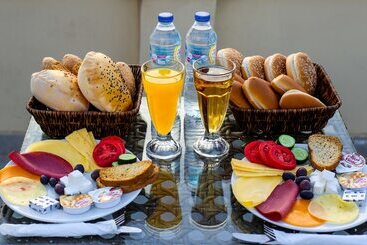 هتل Pyramids Heaven Inn