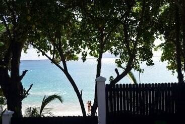 شقق خاصة سياحية Sundown Beach Villa