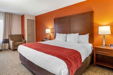 هتل Comfort Inn Greensboro  Kernersville