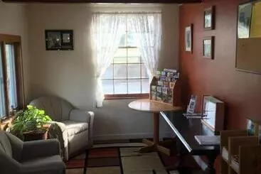 Stonybrook Motel & Lodge