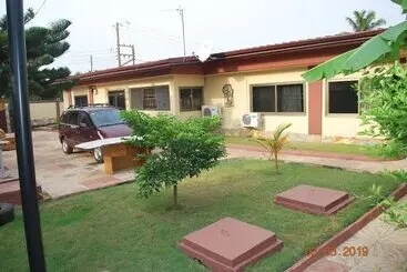 Pensionat Standard Home Guest House