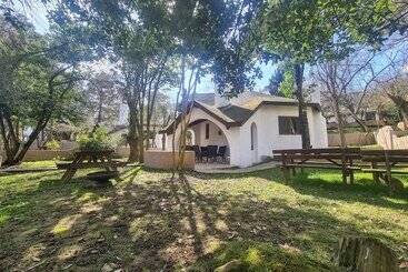 渡假胜地  Polonezköy Country Club & Accommodation In The Wildlife Park!