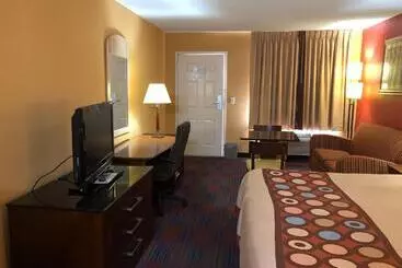 Motelli Baymont By Wyndham Richburg   Chester Area