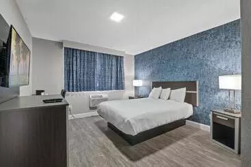 Motel Inn On Arsenal