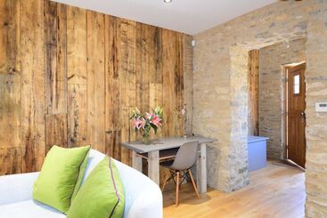 Dove House Cottage 1