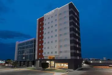 هتل Fairfield By Marriott Inn & Suites San Luis Potosi