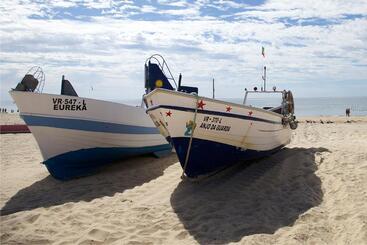 ツーリストアパートメント Our Little House