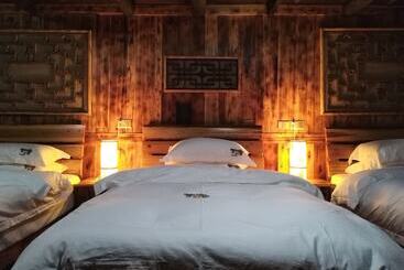 Pension Lost World Sanjiang Guest House