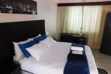 Pension  Savannah Guest House