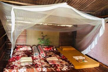 Hotel Dragon Pearl Beach Resort