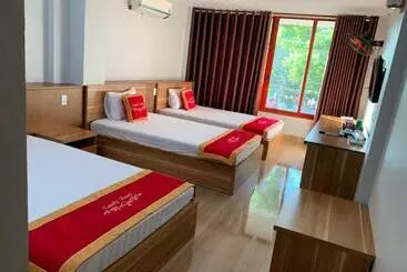 Candy Hotel Hạ Long