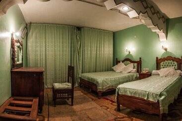 Отель Todra Centre De Tinghir