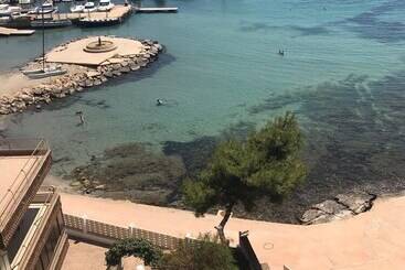 First Line Beach Apartment Alicante