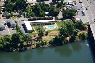 فندق Econo Lodge