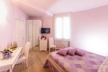 פנסיון Il Timone