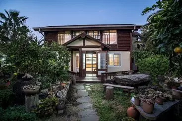 Apartamente turistice Jeju Seogwipo Log House Pension