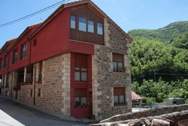 관광객 아파트 Apartamentos Remoña