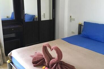 בית מלון כפרי Rawai Studio Apartments By Psa