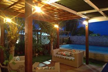 هاستل Pousada Espaço Luz Do Sol Beiramar