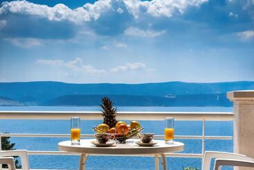 ツーリストアパートメント Adria Croatica