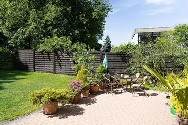 Turistihuoneistot Business Apartments Ost