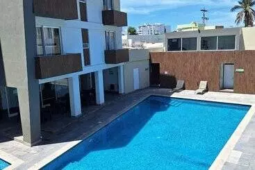 هتل Costa Verde