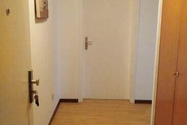 Пансион Gästezimmer Düsseldorf 1