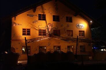 Schiff Bihlerdorf Hostel