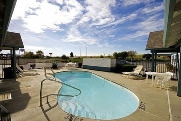 فندق Americas Best Value Inn Dunnigan