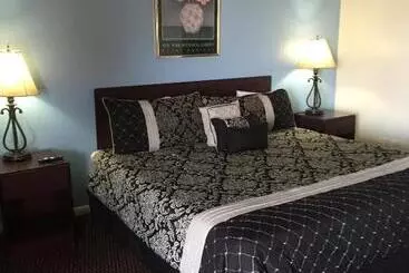 فندق Village Inn Salina