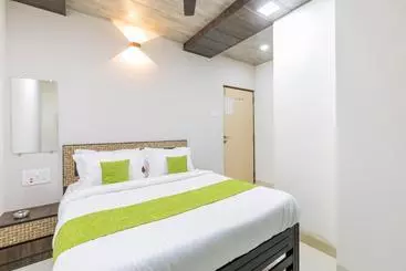Hotelli Saras Residency