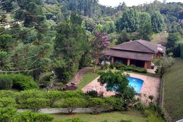 Pension Refúgio Dos Pássaros