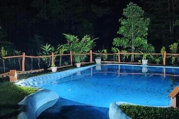 مبيت وإفطار Oski Lodge, Rain Forest Rincón De La Vieja