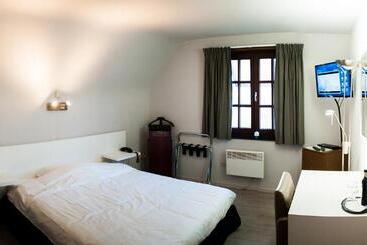 Jfk Hotel Zelzate   Gent