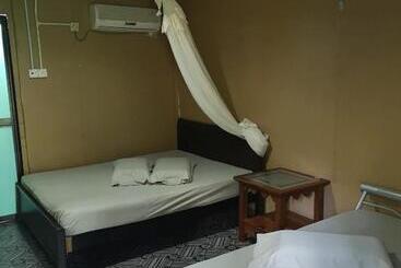 אתר נופש Puteri Salang Inn