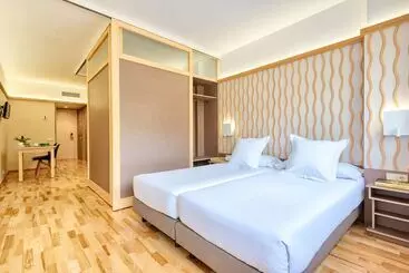 Huoneistohotelli Bonanova Suite